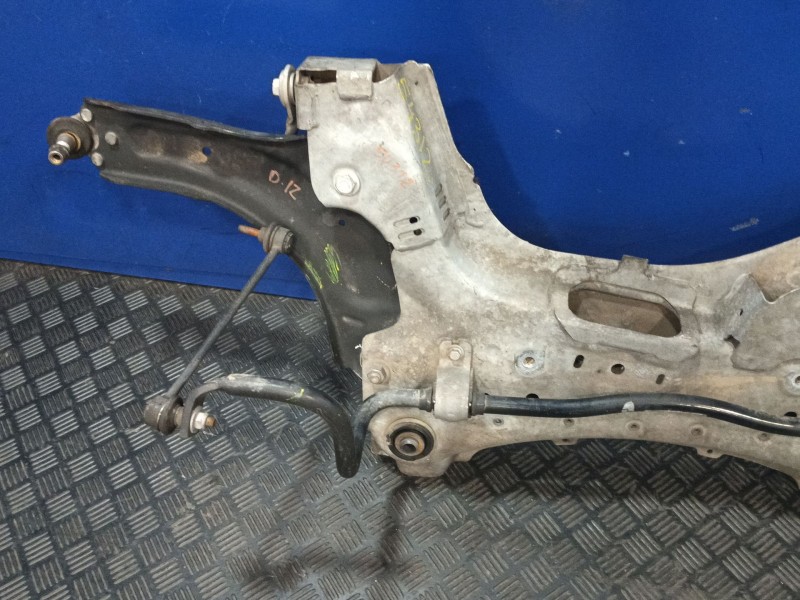 Recambio de puente delantero para renault fluence 1.5 dci diesel fap referencia OEM IAM   