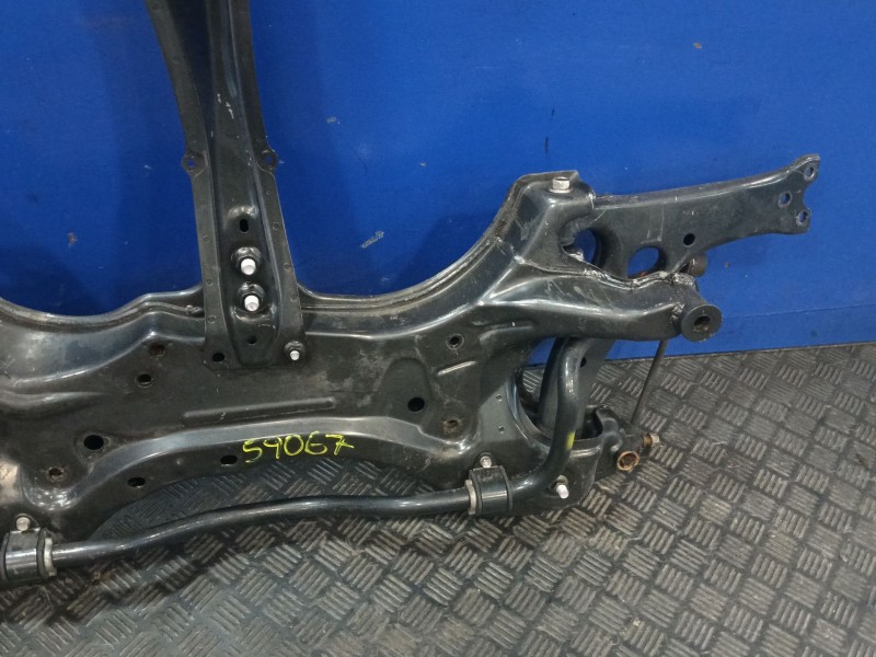 Recambio de puente delantero para toyota corolla verso (r1) referencia OEM IAM   