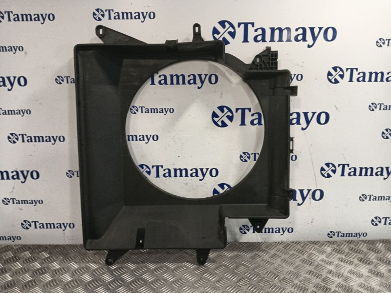 Recambio de carcasa electroventilador para iveco daily iv furgoneta 65c18 referencia OEM IAM 866900600  