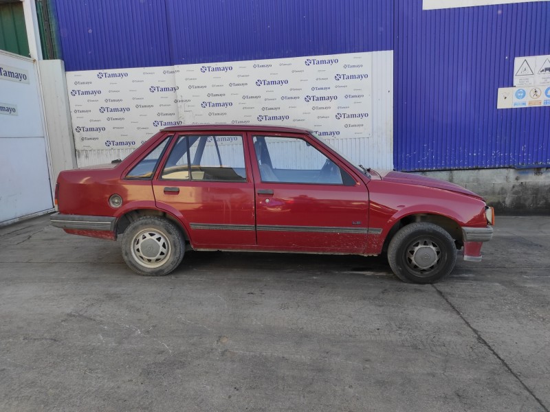 opel corsa a del año 1985