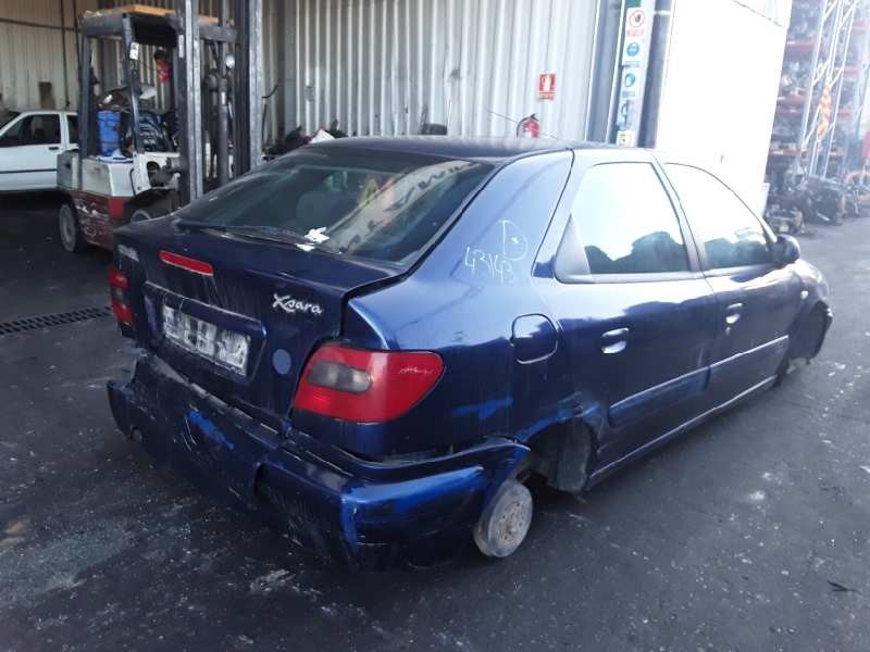 citroën xsara berlina del año 2000