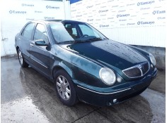 lancia lybra berlina del año 2000