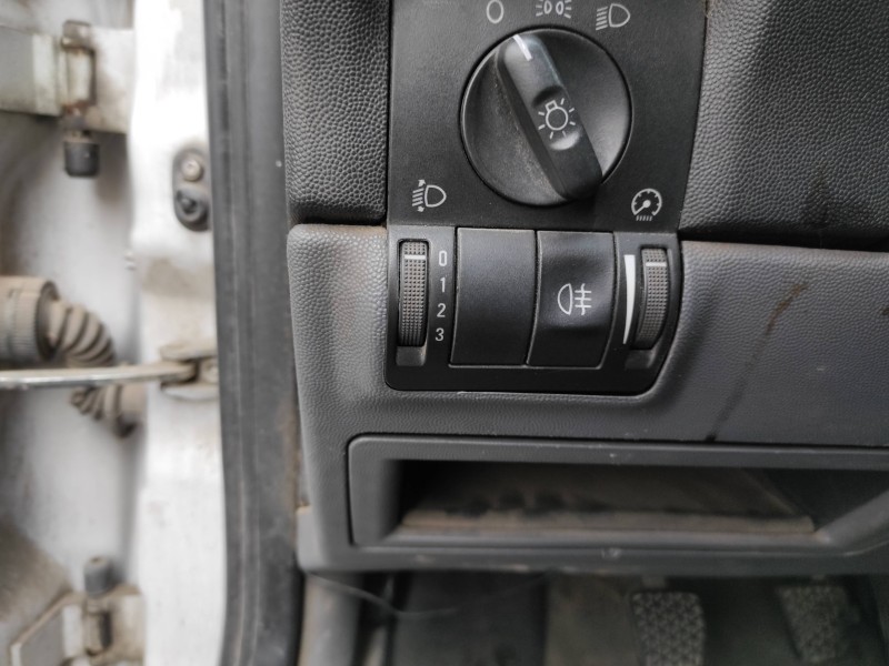 opel combo (corsa c) del año 2003