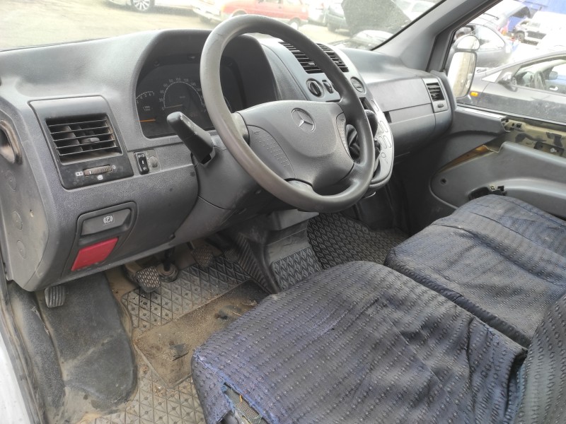 mercedes-benz vito (w638) caja cerrada del año 2003