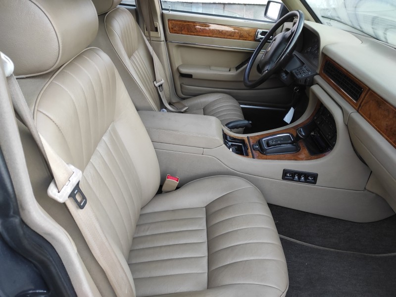 jaguar sovereign del año 1992