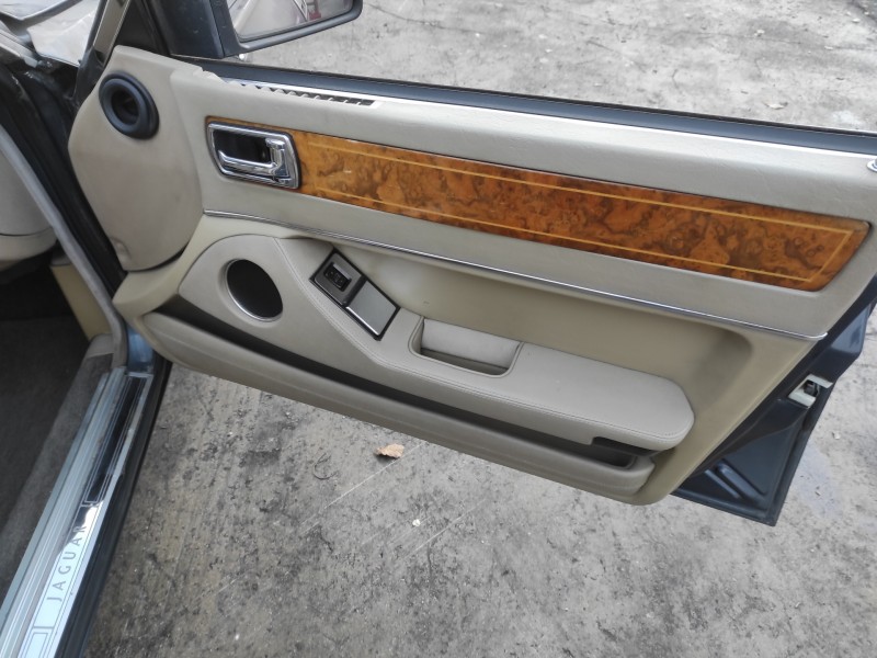 jaguar sovereign del año 1992