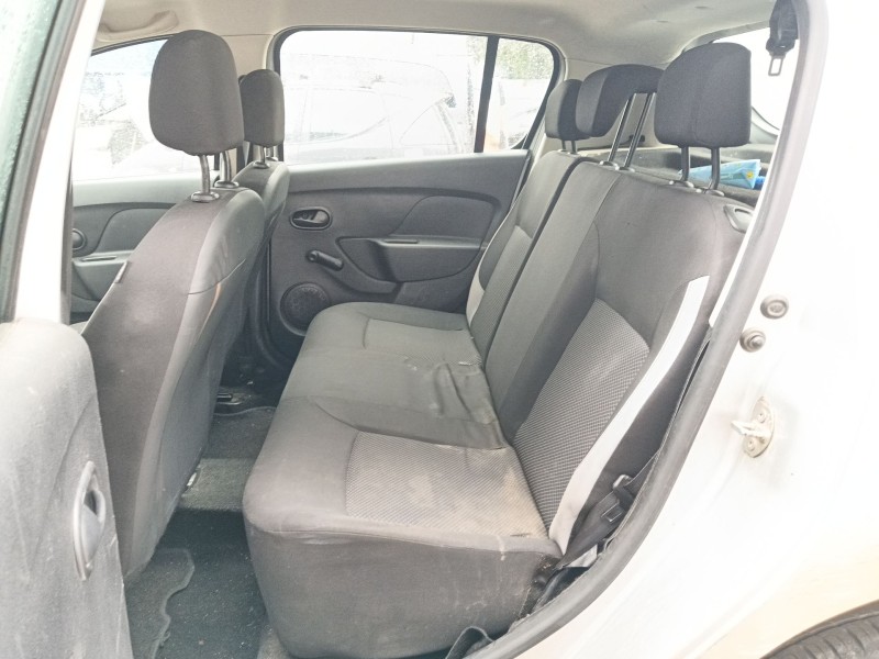 dacia sandero ii del año 2013