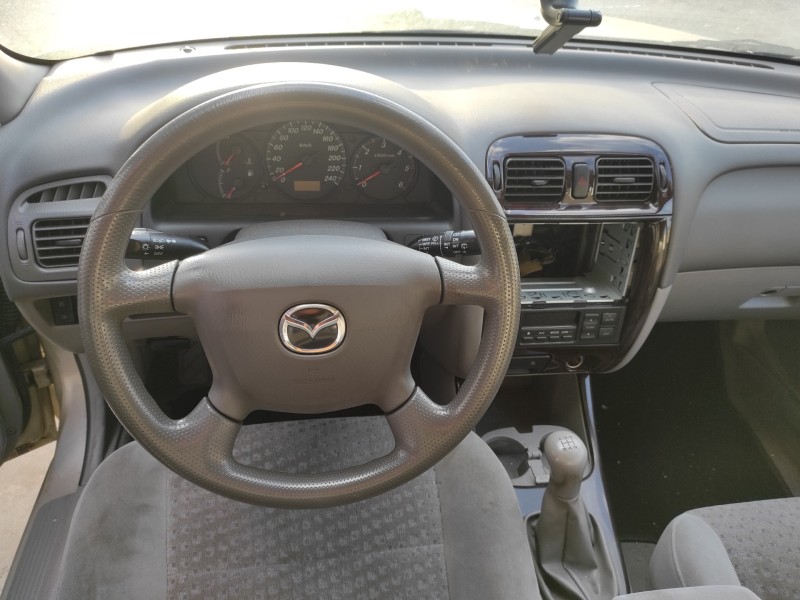 mazda 626 berlina (gf) del año 2002