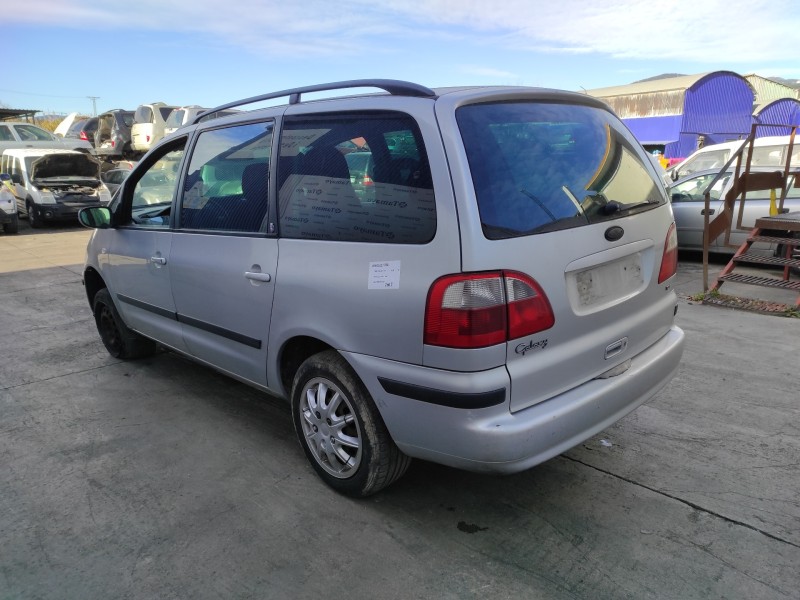 ford galaxy (vy) del año 2003