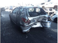 peugeot 206 berlina del año 2002 2