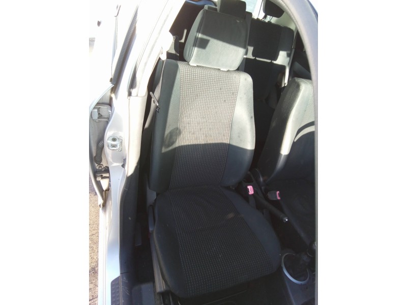 suzuki swift berlina (mz) del año 2005