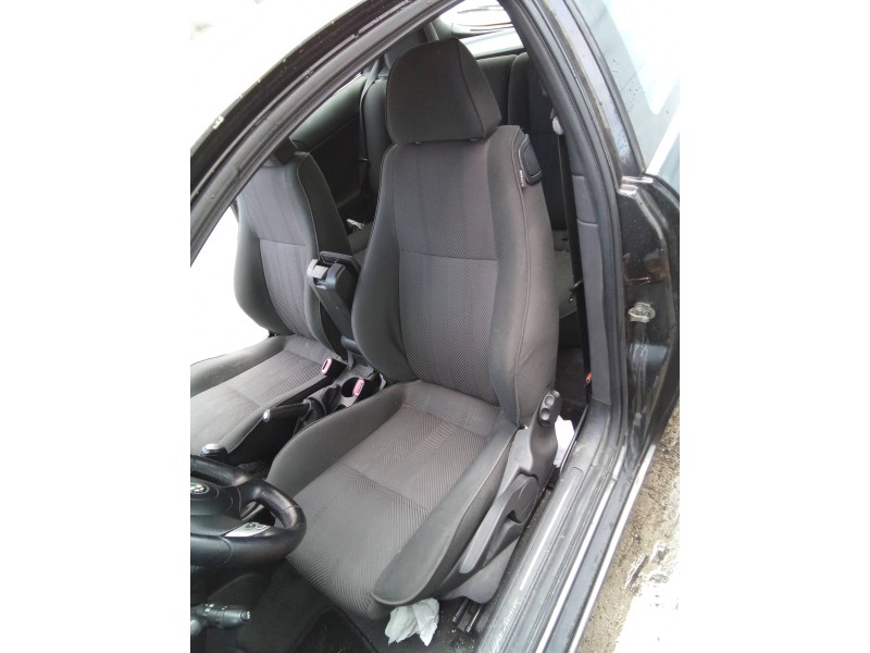 alfa romeo 147 (190) del año 2004