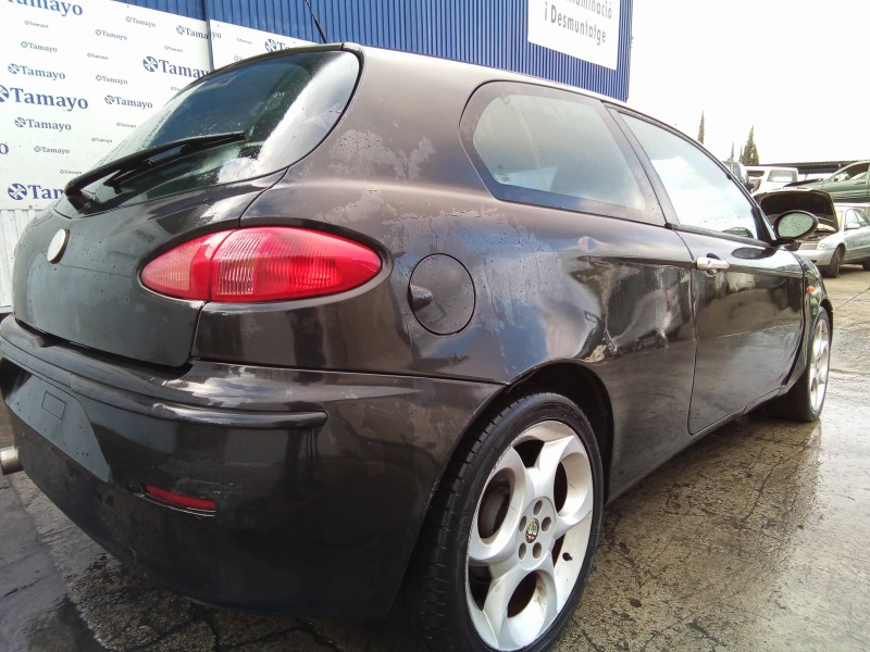 alfa romeo 147 (190) del año 2004