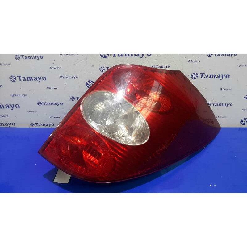 Recambio de piloto trasero derecho para renault laguna ii grandtour (kg0) 1.9 dci diesel referencia OEM IAM 8200002472  