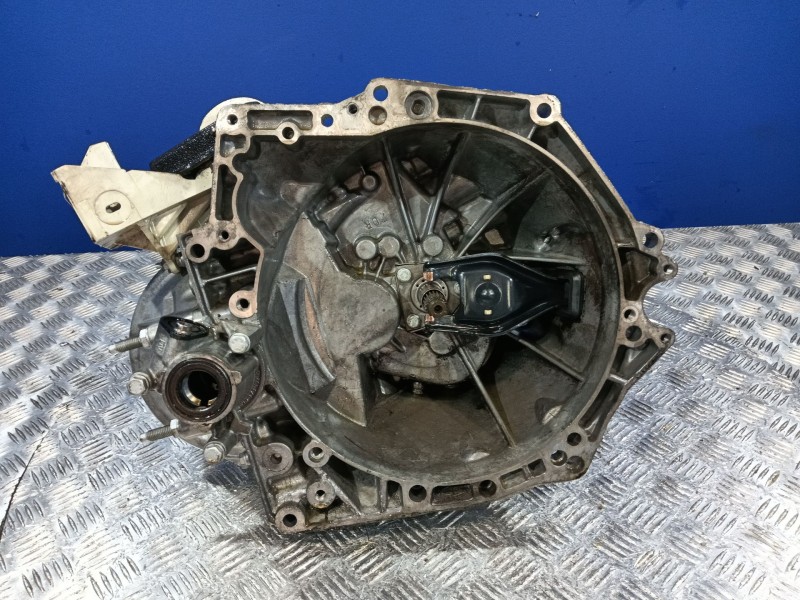 Recambio de caja cambios para citroën c4 i (lc_) 1.6 hdi referencia OEM IAM 20DM75  