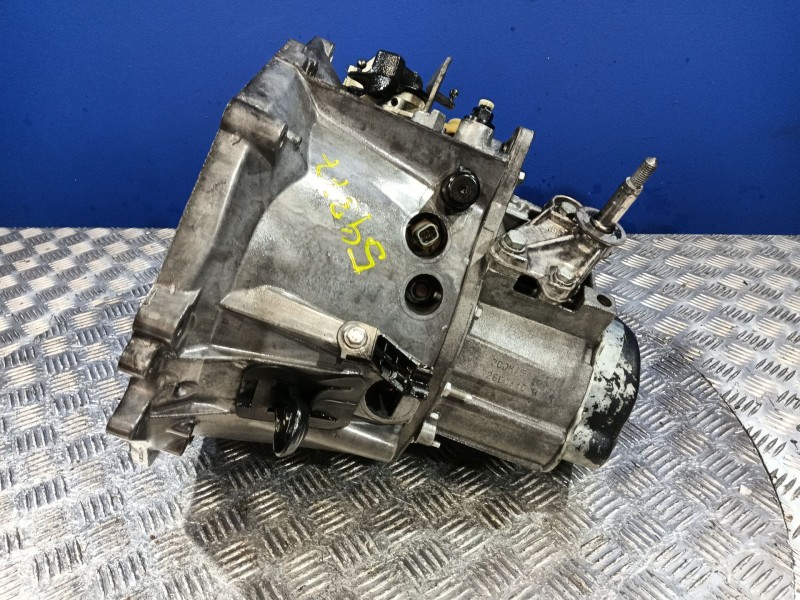 Recambio de caja cambios para citroën c4 i (lc_) 1.6 hdi referencia OEM IAM 20DM75  