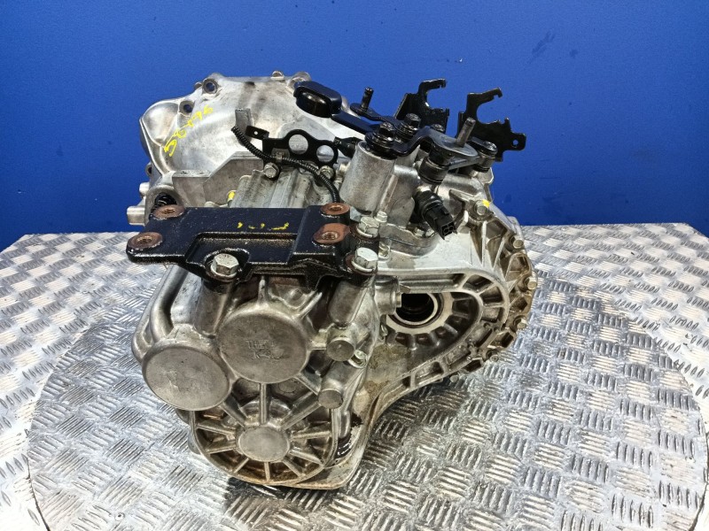 Recambio de caja cambios para kia sportage referencia OEM IAM M6GF2  