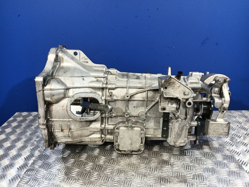 Recambio de caja cambios para iveco daily vi furgoneta 33s15, 35s15, 35c15 referencia OEM IAM 8874020  8874179