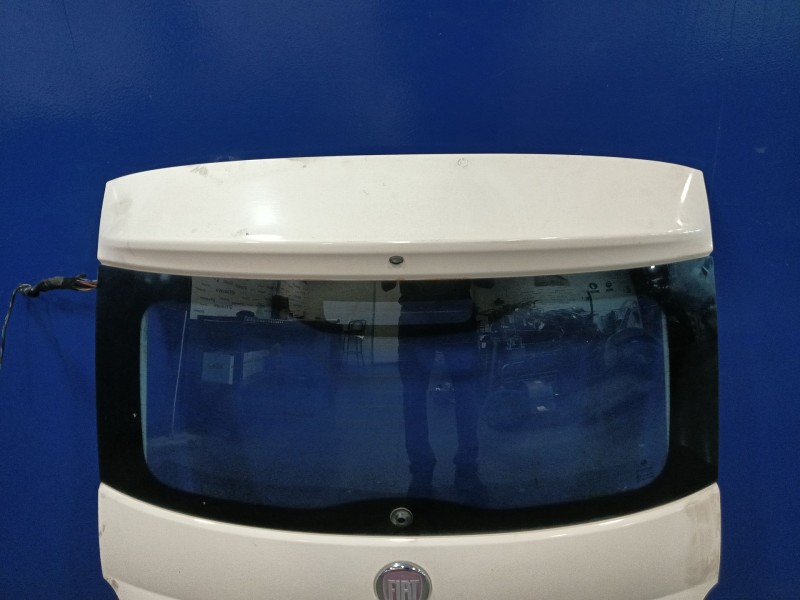 Recambio de porton trasero para fiat 500 (312) 500 referencia OEM IAM   
