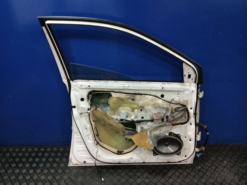 Recambio de puerta delantera izquierda para lexus rx referencia OEM IAM   