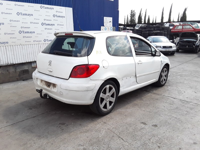 peugeot 307 berlina (s2) del año 2006