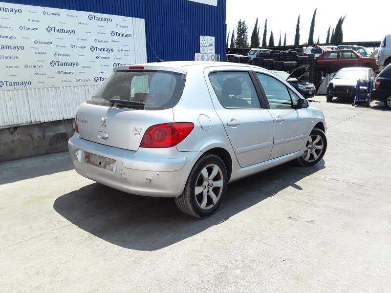 peugeot 307 berlina (s2) del año 2006
