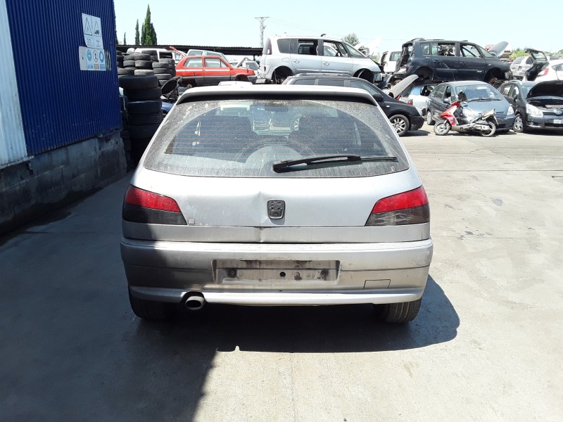 peugeot 306 berlina 3/4/5 puertas (s2) del año 2001