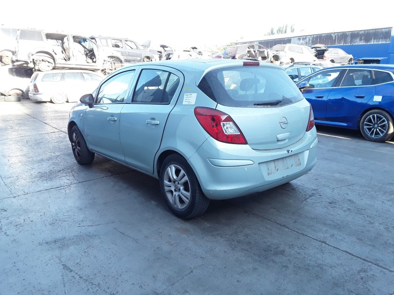 opel corsa d del año 2009