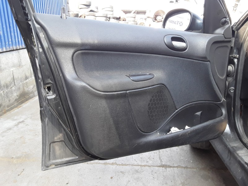 peugeot 206 berlina del año 2005