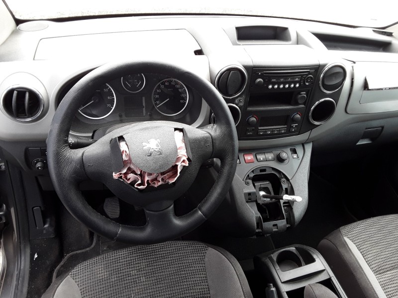 peugeot partner kombi del año 2009
