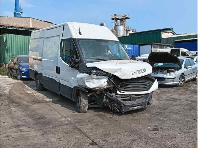 iveco daily vi del año 2023