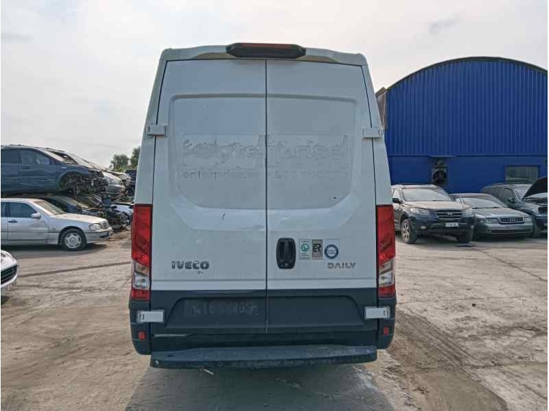 iveco daily vi del año 2023