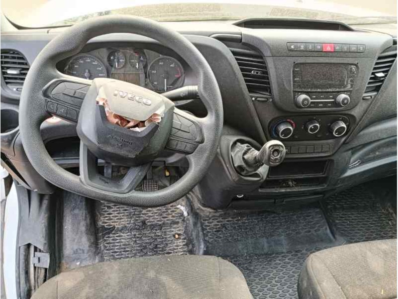 iveco daily vi del año 2023