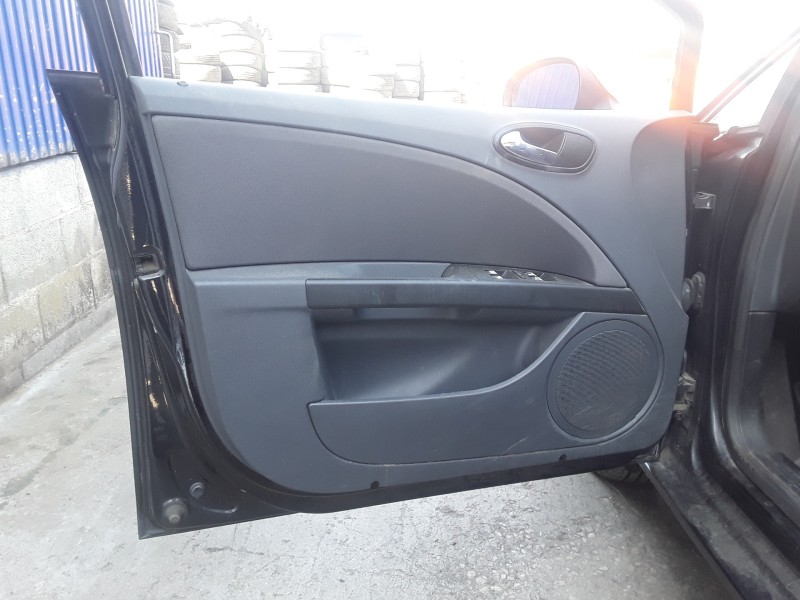seat leon (1p1) del año 2005