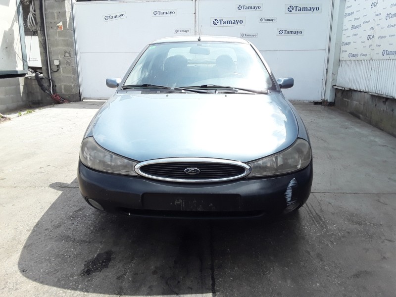 ford mondeo berlina (gd) del año 2000