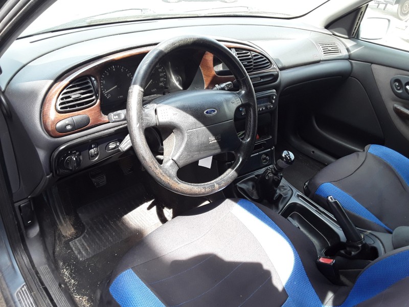 ford mondeo berlina (gd) del año 2000