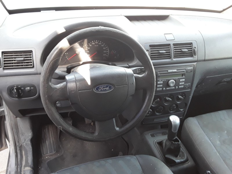 ford tourneo connect (tc7) del año 2007