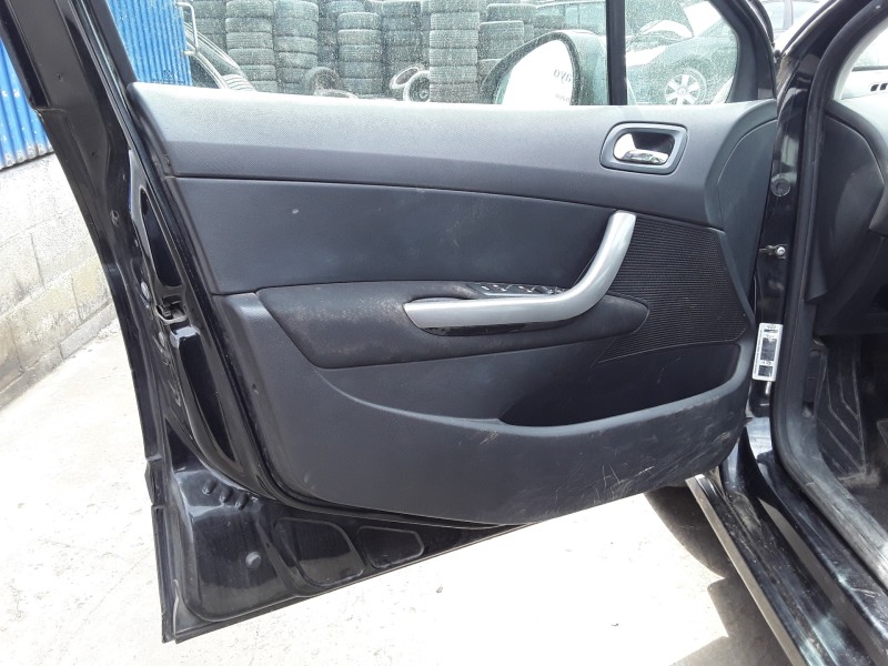 peugeot 308 del año 2008