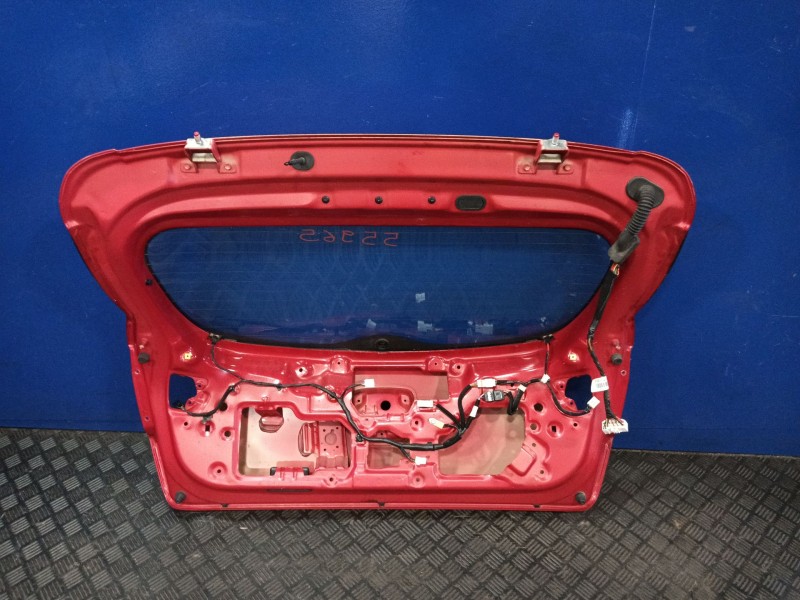 Recambio de porton trasero para kia rio 1.2 cat referencia OEM IAM   