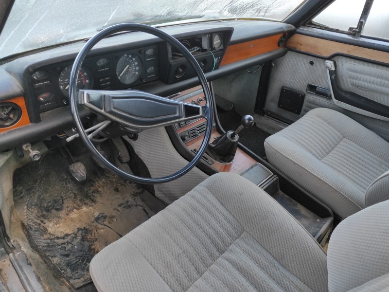 fiat 130 del año 1974