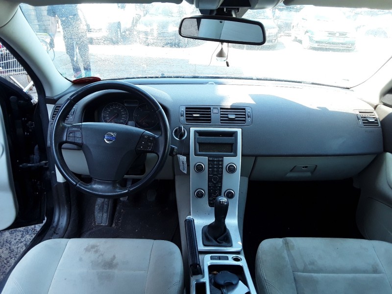 volvo c30 del año 2011