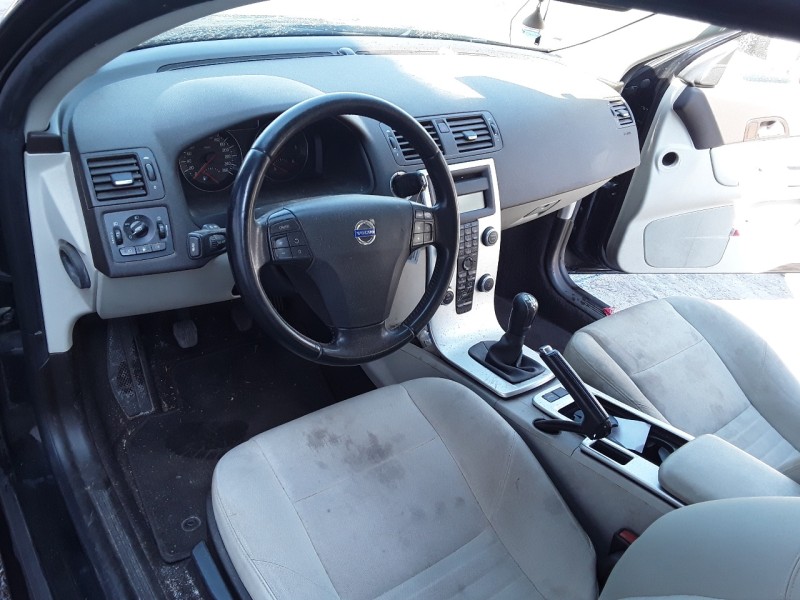 volvo c30 del año 2011