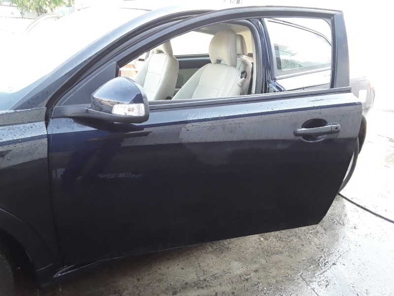 volvo c30 del año 2011