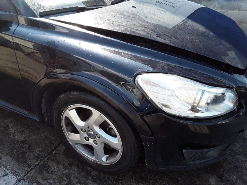 volvo c30 del año 2011