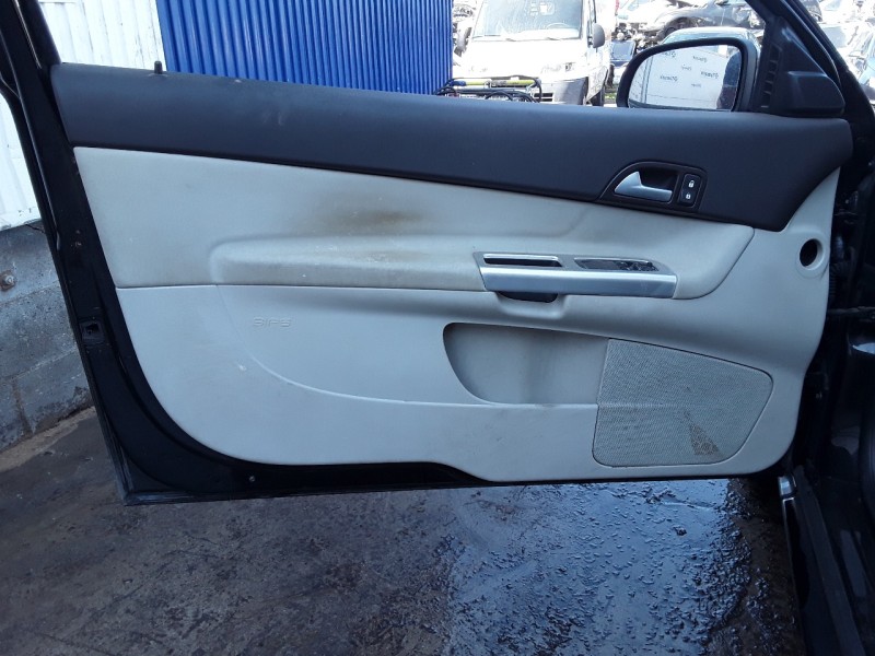volvo c30 del año 2011