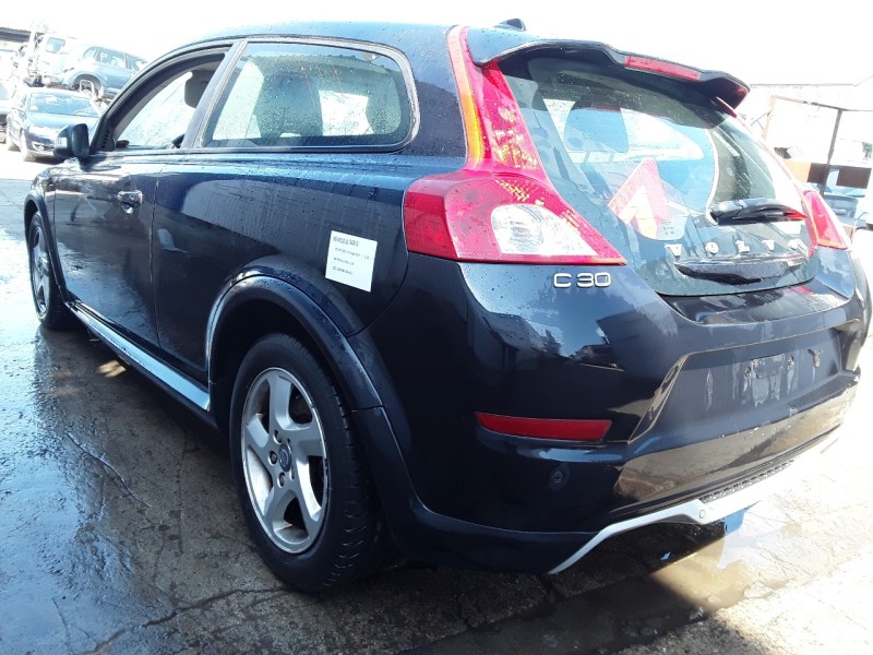 volvo c30 del año 2011