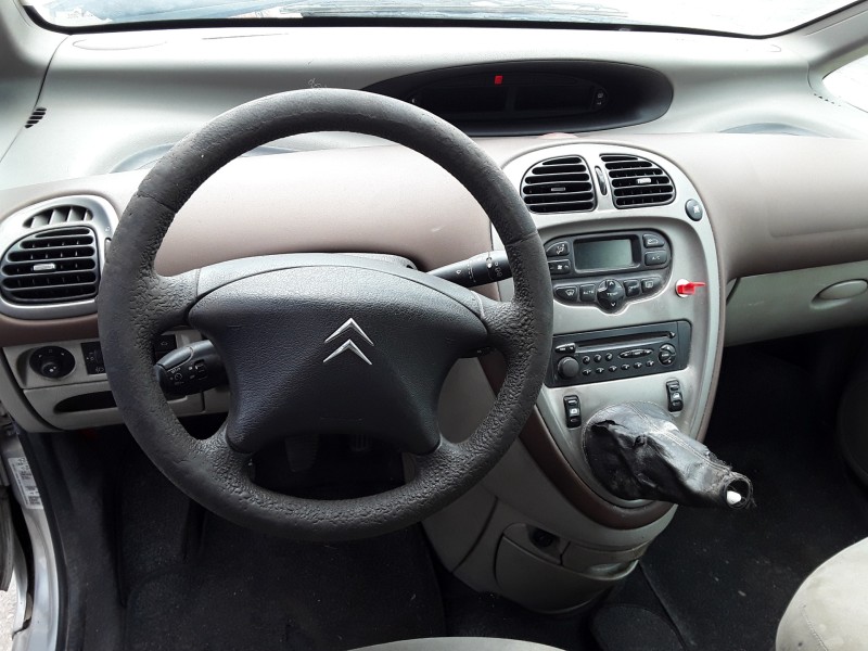 citroën xsara picasso del año 2003