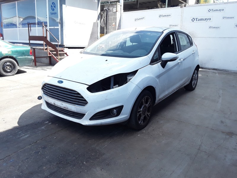 ford fiesta (ccn) del año 2013