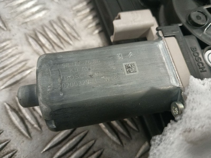 Recambio de elevalunas delantero derecho para opel combo furgoneta/monovolumen (k9) 1.5 d referencia OEM IAM 9817212080  