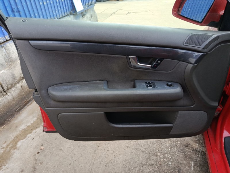 audi a4 b6 (8e2) del año 2001
